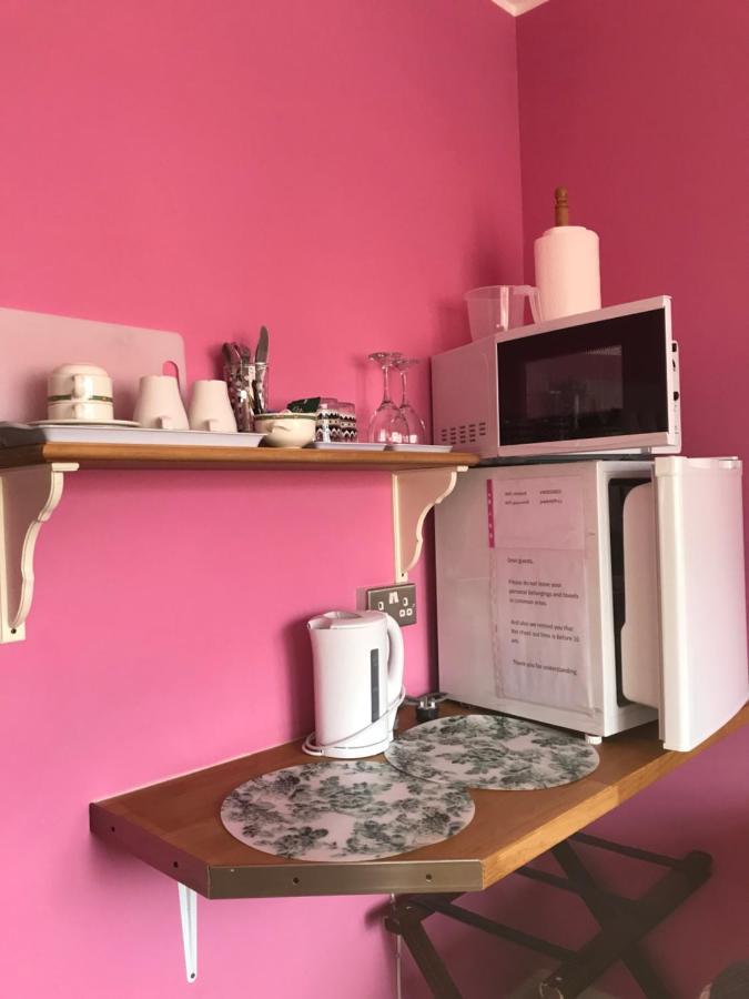 Becontreelodge Dagenham Eksteriør billede